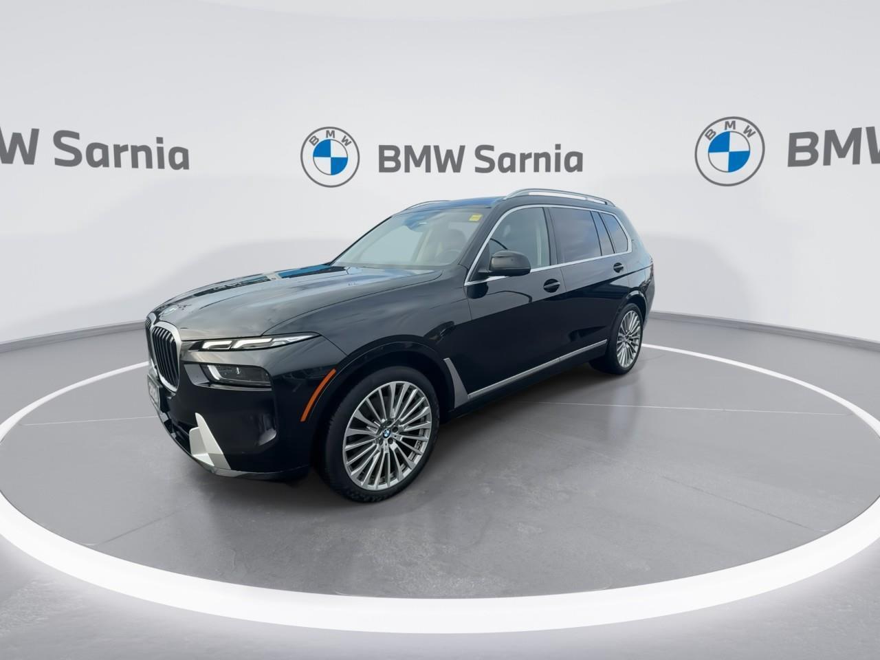 2024 BMW X7 xDrive40i Photo3