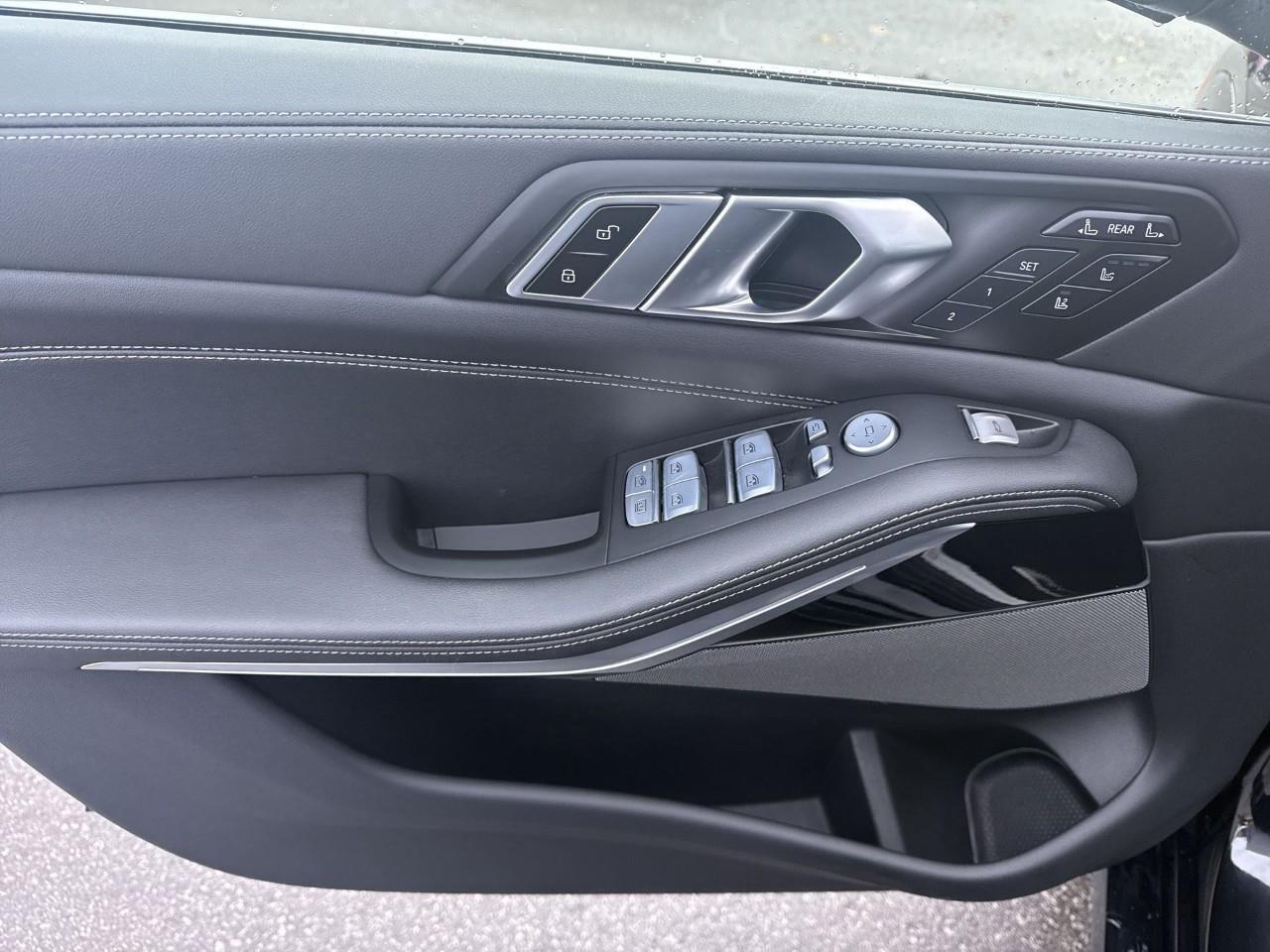 2024 BMW X7 xDrive40i Photo