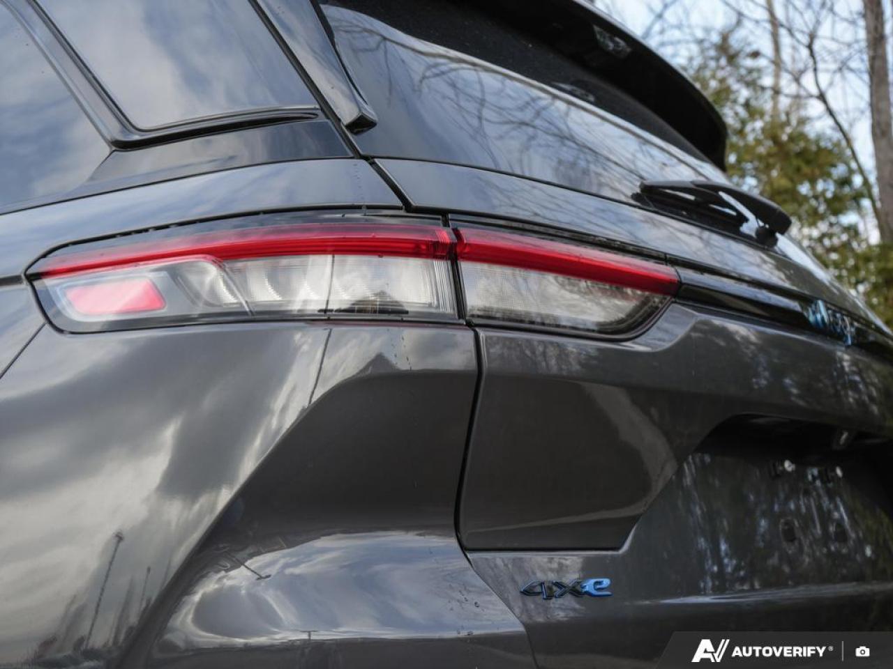 2023 Jeep Grand Cherokee 4xe 30th Anniversary Pack   No Accidents   Dual Pane Photo