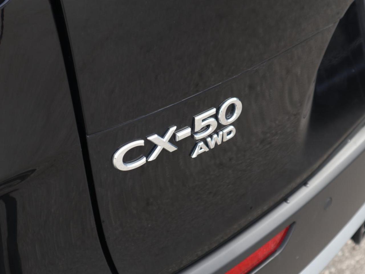 2024 Mazda CX-50 GT TURBO/ EXTENDED WARRANTY/ 3.95% RATE/ MUST SEE Photo