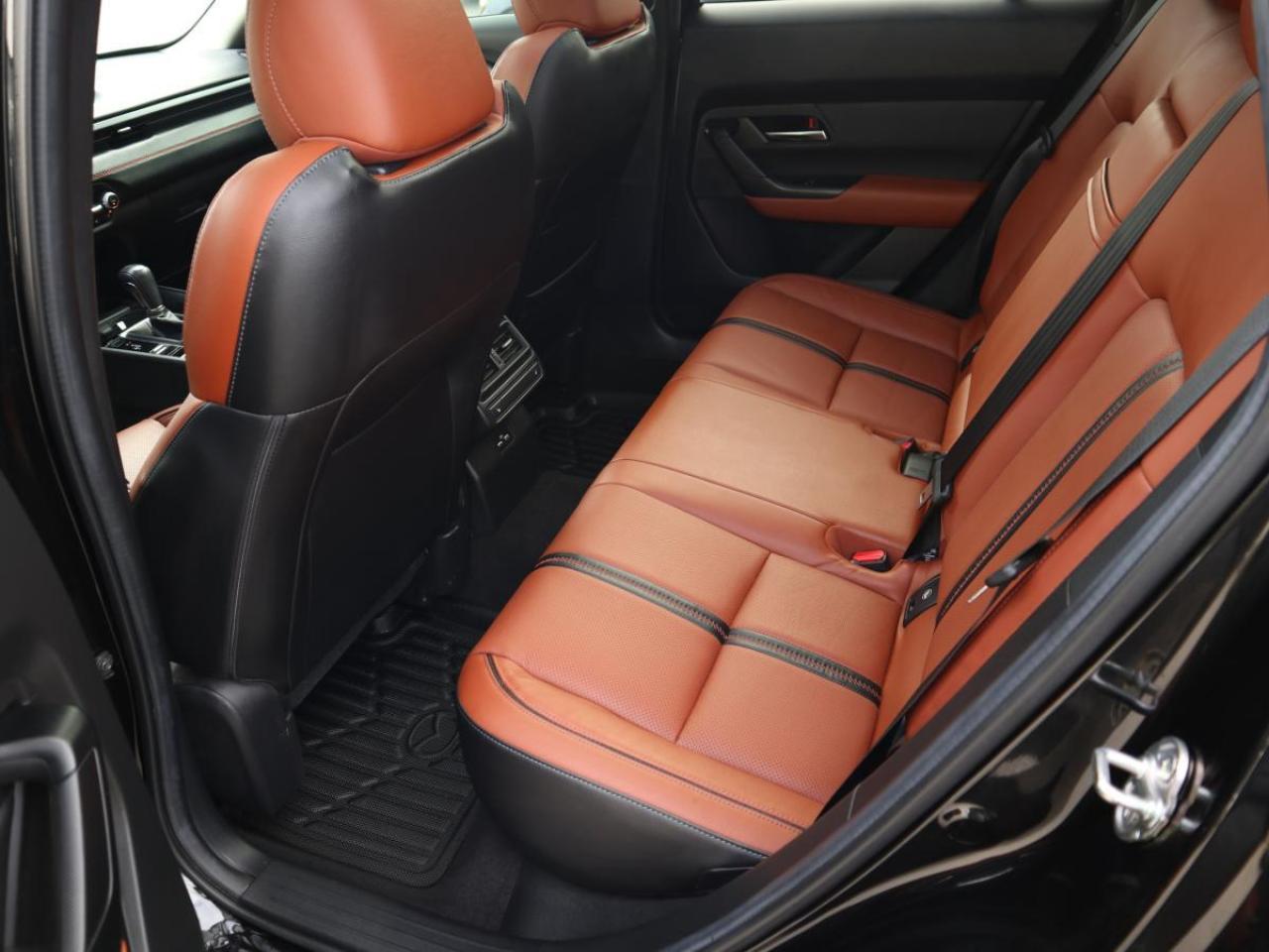 2024 Mazda CX-50 GT TURBO/ EXTENDED WARRANTY/ 3.95% RATE/ MUST SEE Photo