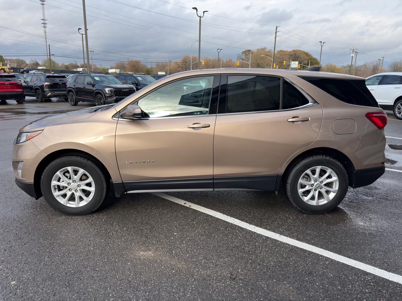 2019 Chevrolet Equinox LT FWD + Conf & Conv Pkg's + Heated Seats Photo3