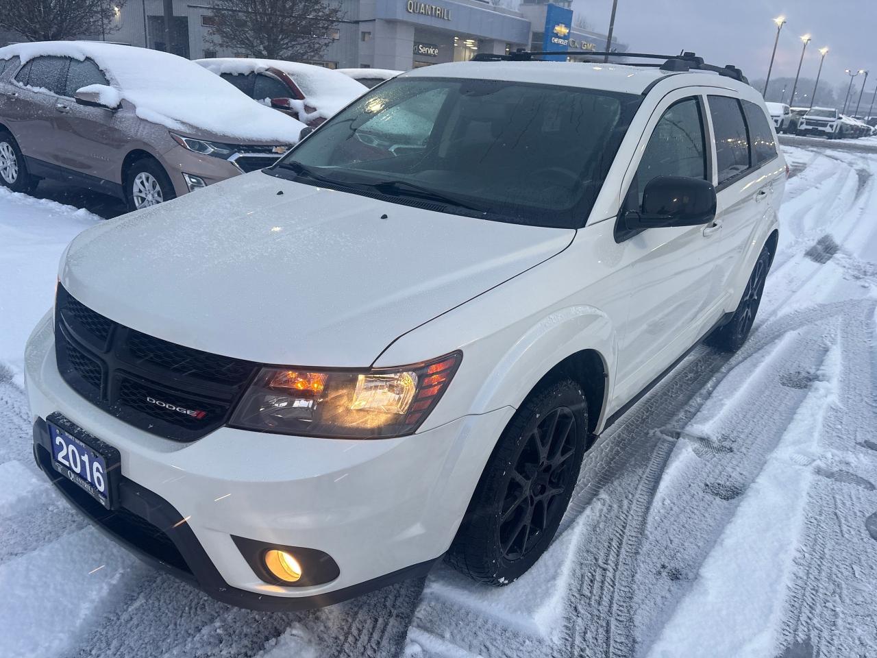 2016 Dodge Journey SXT + 3.6L V6 + Heated Seats Photo