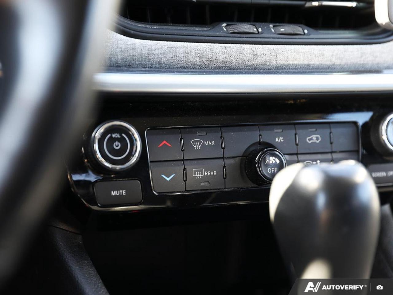 2022 Jeep Compass North  Edition   Accident Free   Low Payments Photo