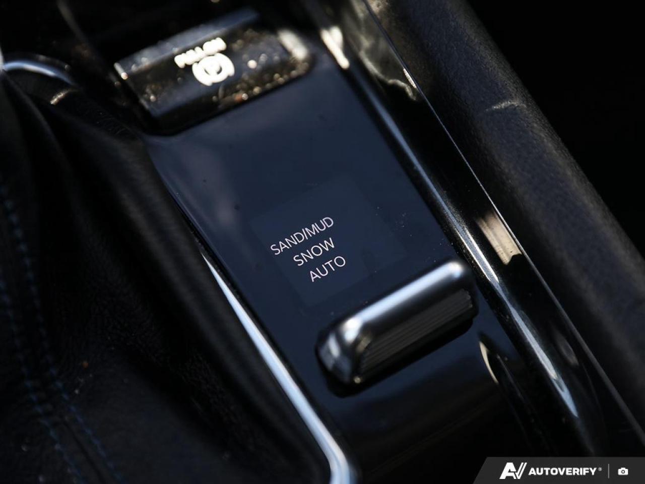 2022 Jeep Compass North  Edition   Accident Free   Low Payments Photo