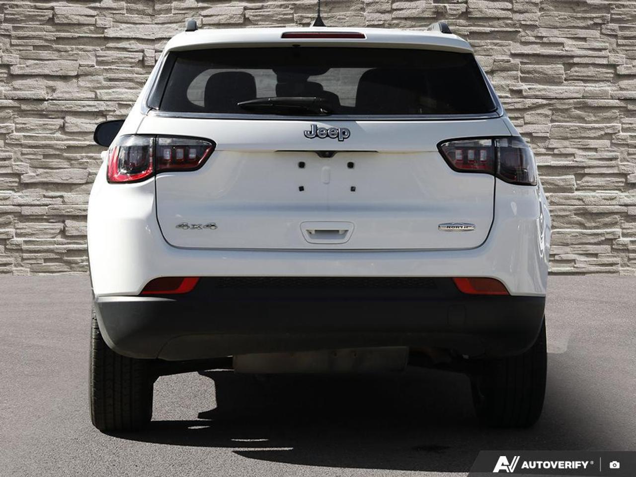 2022 Jeep Compass North  Edition   Accident Free   Low Payments Photo4