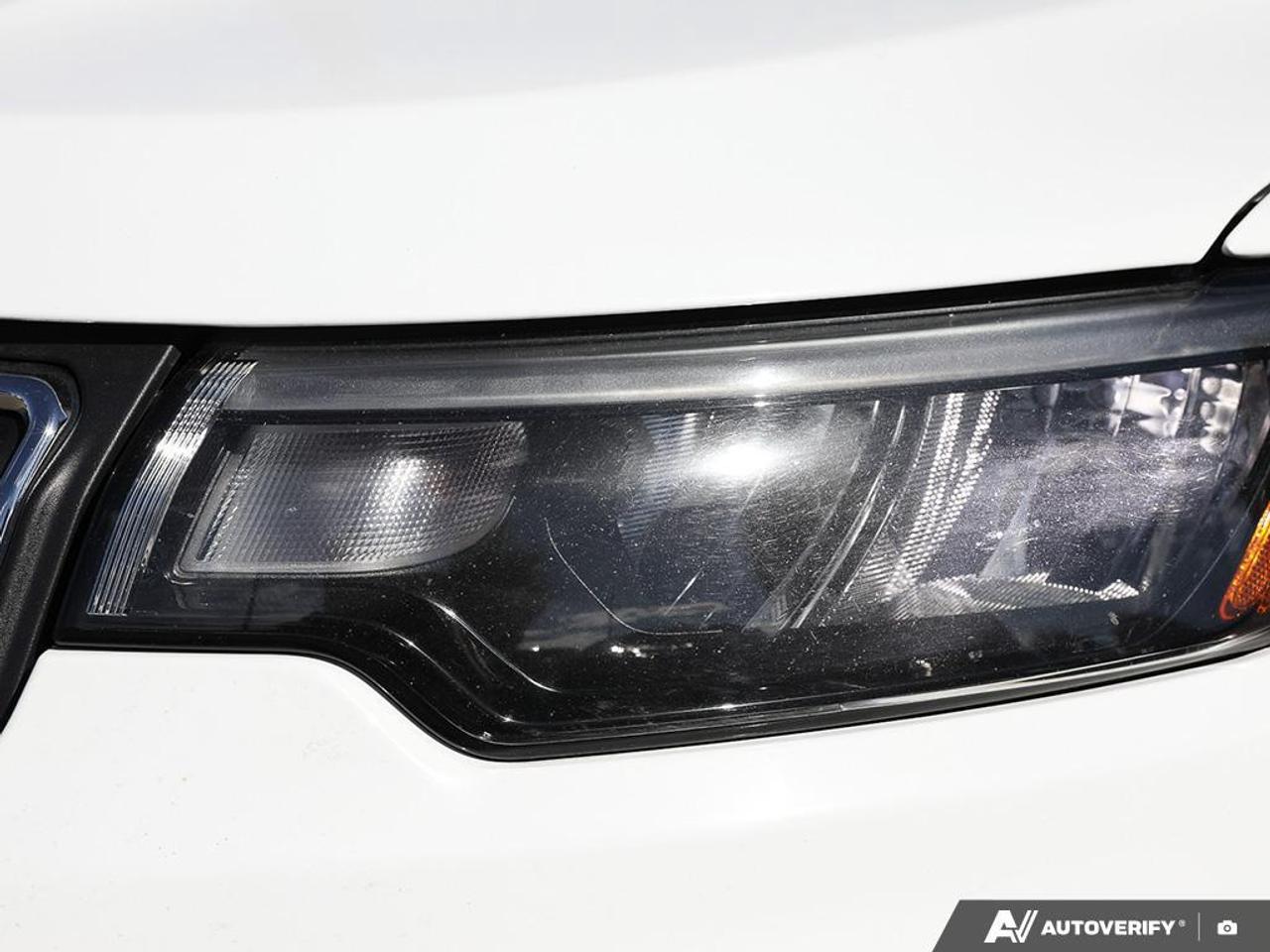 2022 Jeep Compass North  Edition   Accident Free   Low Payments Photo