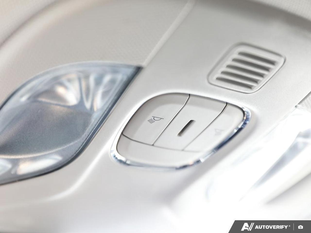 2022 Jeep Compass North  Edition   Accident Free   Low Payments Photo