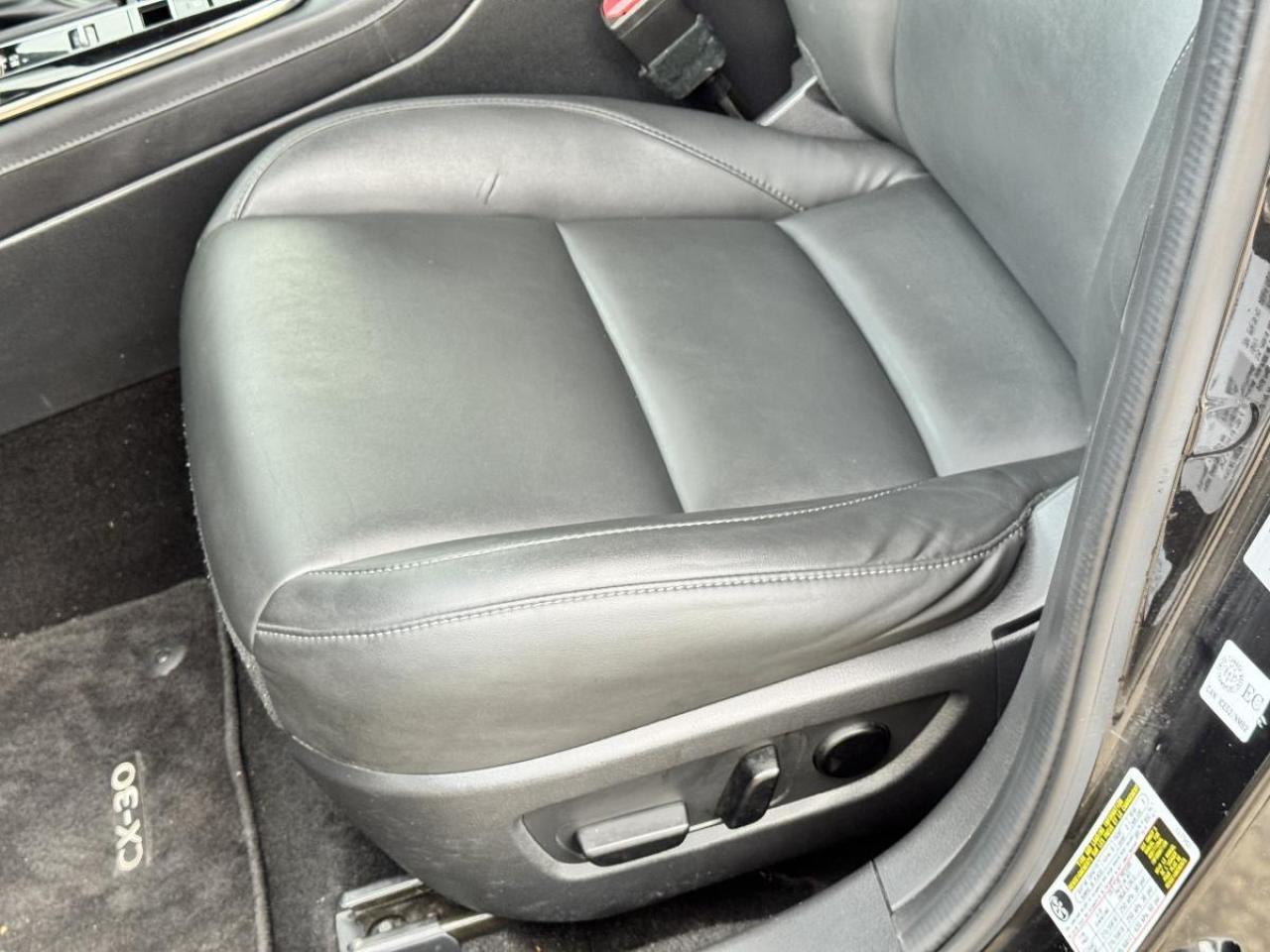 2023 Mazda CX-30 GS AWD LUXURY/ EXTENDED WARRANTY/ CPO/ MUST SEE Photo