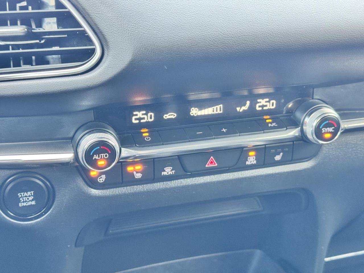 2023 Mazda CX-30 GS AWD LUXURY/ EXTENDED WARRANTY/ CPO/ MUST SEE Photo