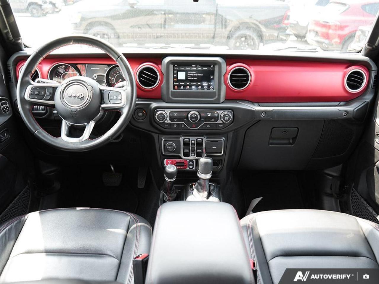 2021 Jeep Gladiator One Owner   No Accidents   Clean Photo