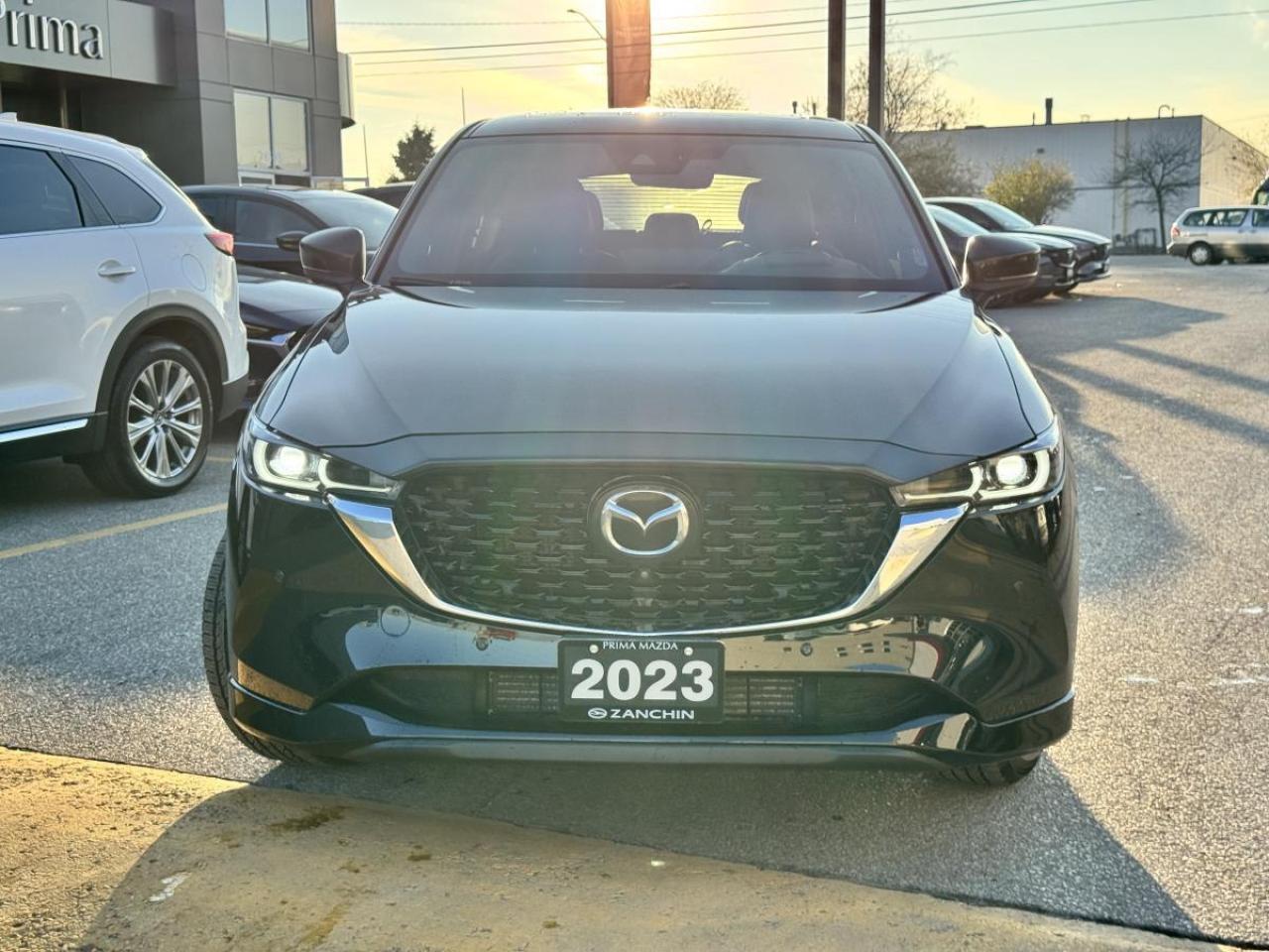 2023 Mazda CX-5 SIGNATURE/ EXTENDED WARRANTY/ 3.95% RATE/ MUST SEE Photo