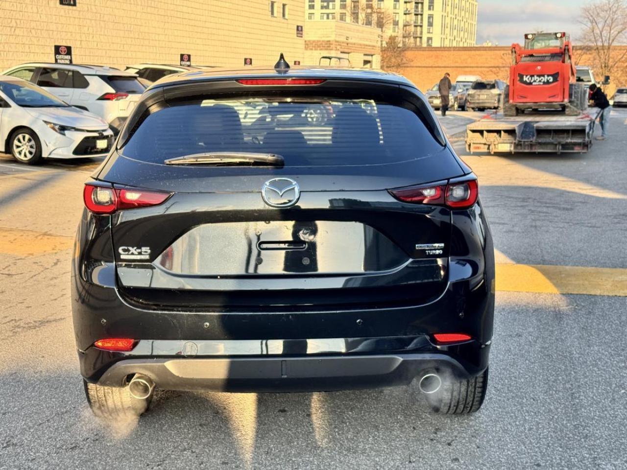 2023 Mazda CX-5 SIGNATURE/ EXTENDED WARRANTY/ 3.95% RATE/ MUST SEE Photo