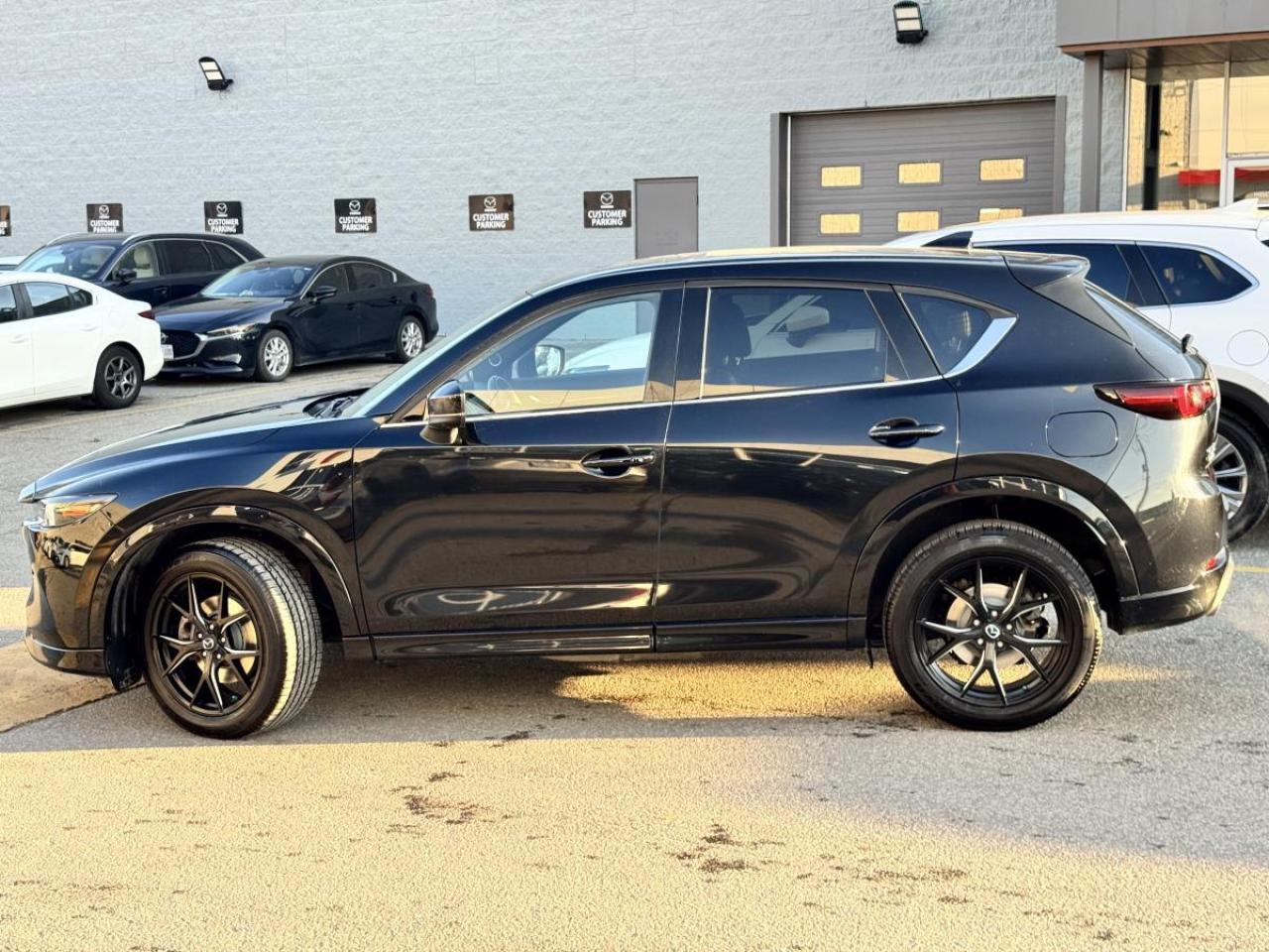 2023 Mazda CX-5 SIGNATURE/ EXTENDED WARRANTY/ 3.95% RATE/ MUST SEE Photo