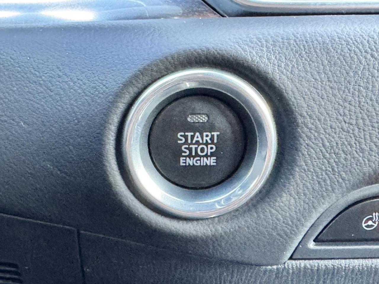 2023 Mazda CX-5 SIGNATURE/ EXTENDED WARRANTY/ 3.95% RATE/ MUST SEE Photo