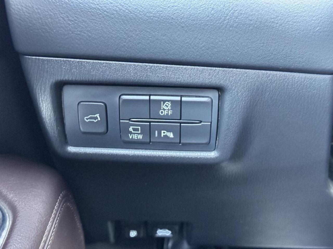 2023 Mazda CX-5 SIGNATURE/ EXTENDED WARRANTY/ 3.95% RATE/ MUST SEE Photo