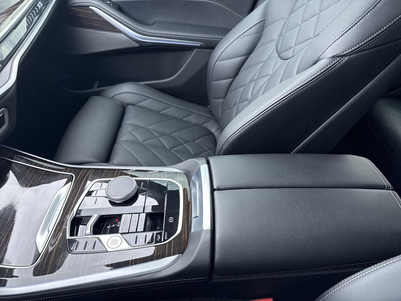 2024 BMW X5 xDrive40i Photo