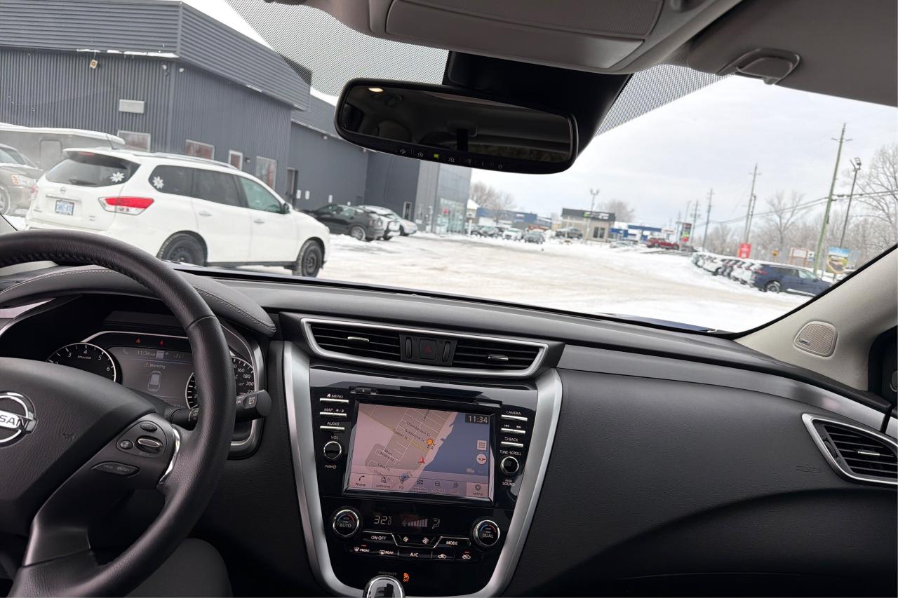 2022 Nissan Murano SL Photo