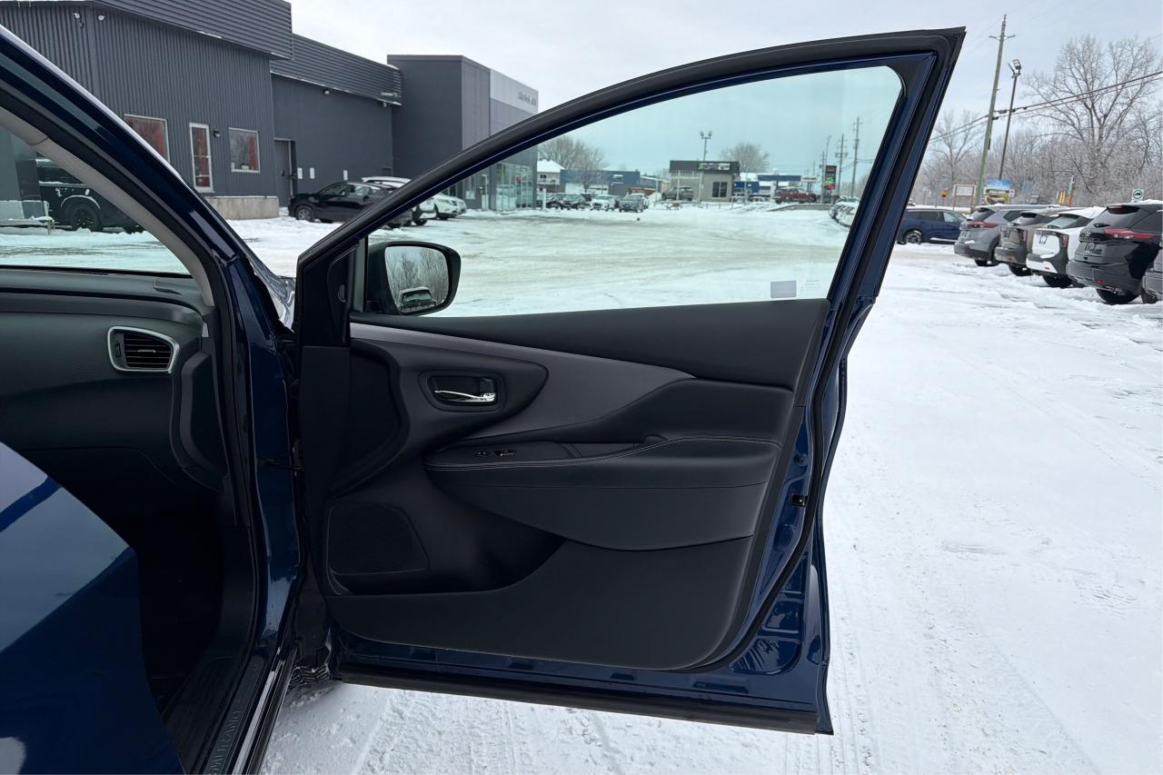 2022 Nissan Murano SL Photo