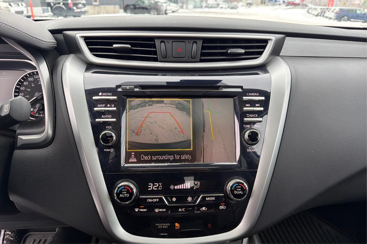 2022 Nissan Murano SL Photo