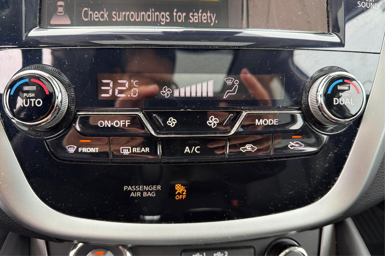 2022 Nissan Murano SL Photo