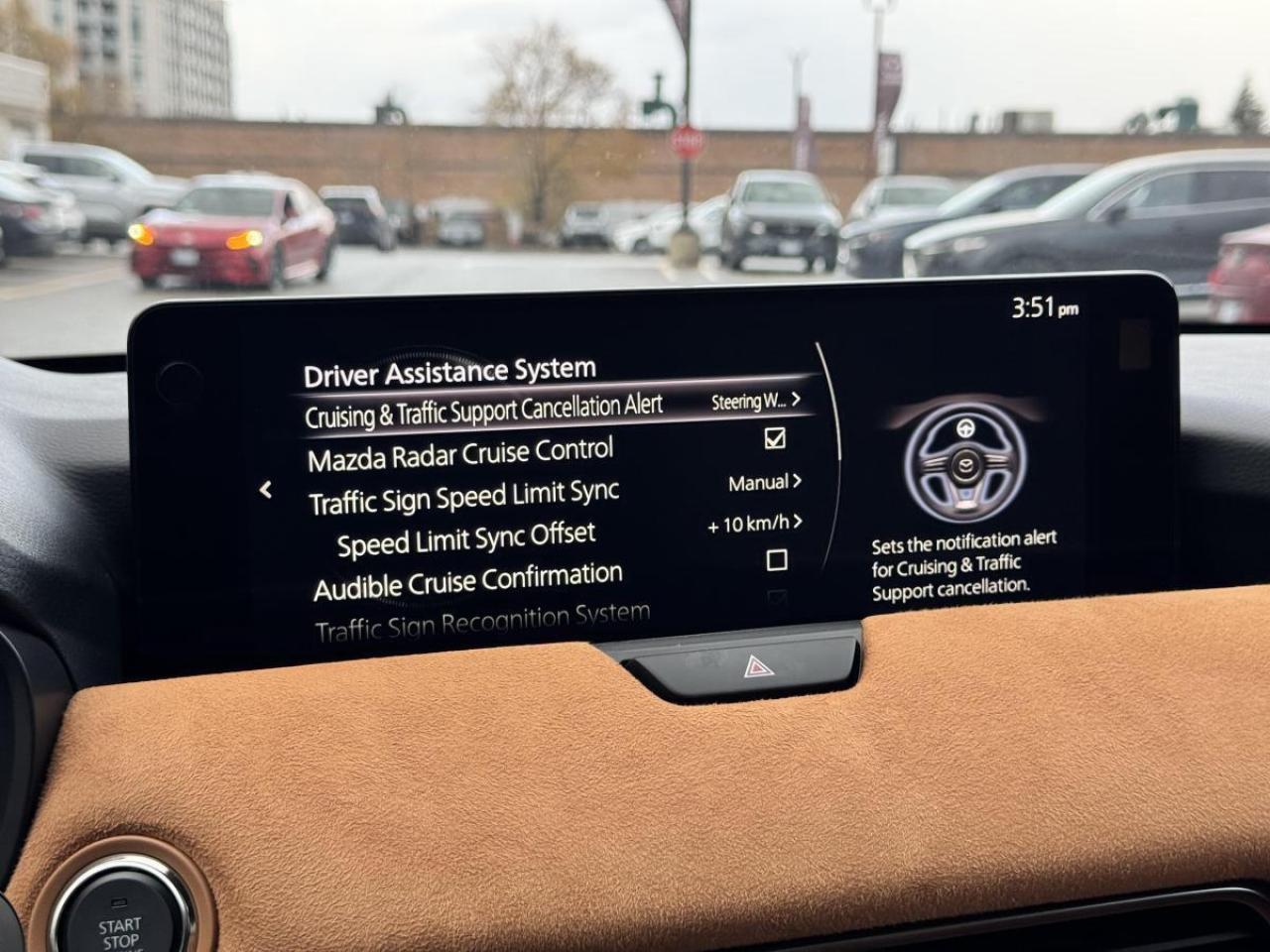 2025 Mazda CX-70 MHEV SIGNATURE/ CORPORATE USED DEMO/ GREAT SAVINGS Photo