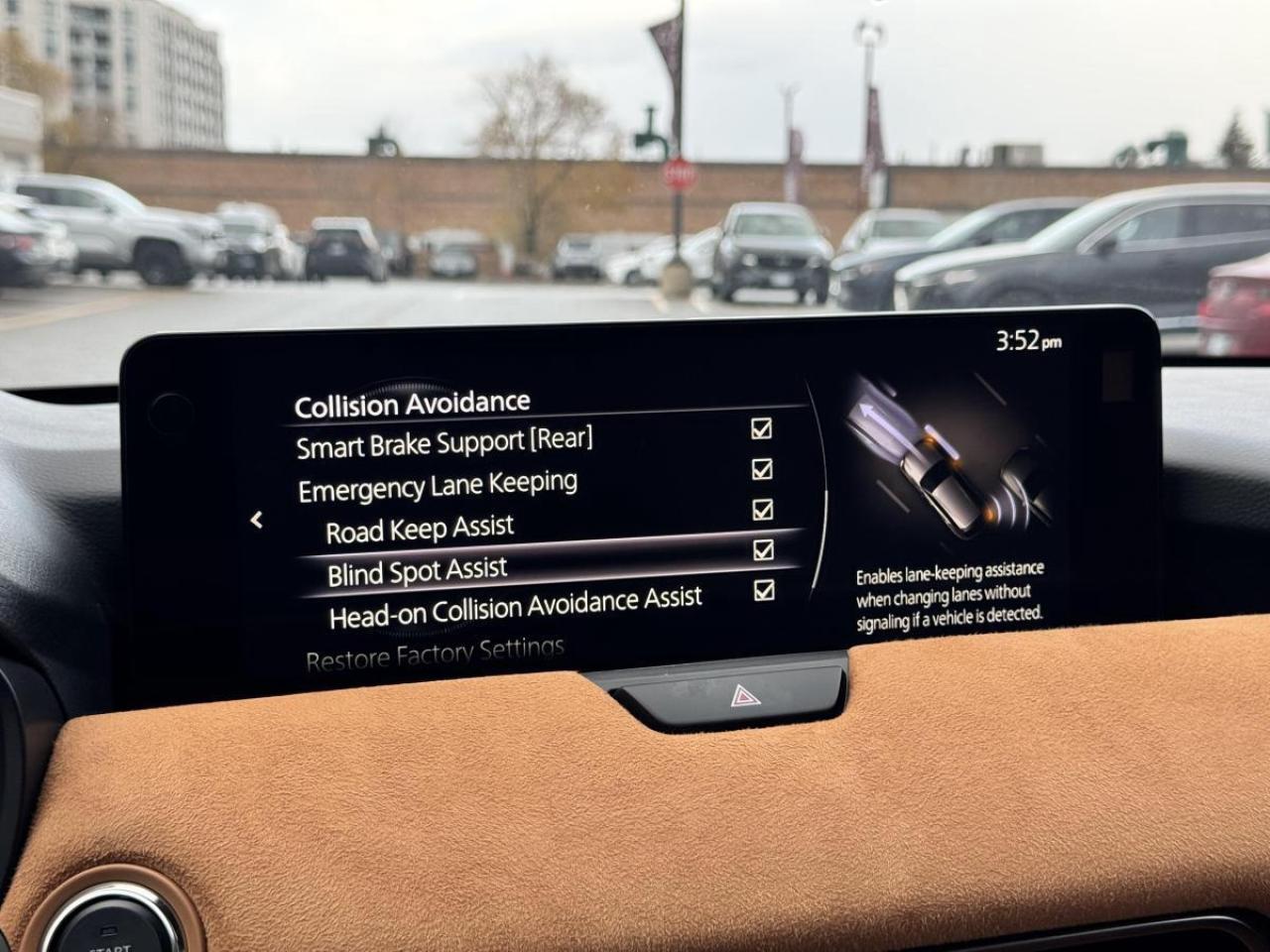 2025 Mazda CX-70 MHEV SIGNATURE/ CORPORATE USED DEMO/ GREAT SAVINGS Photo