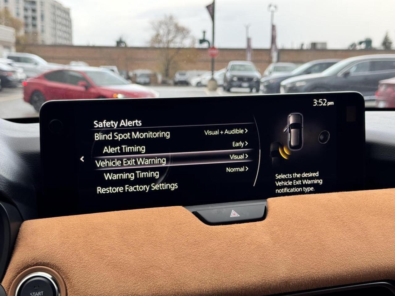 2025 Mazda CX-70 MHEV SIGNATURE/ CORPORATE USED DEMO/ GREAT SAVINGS Photo