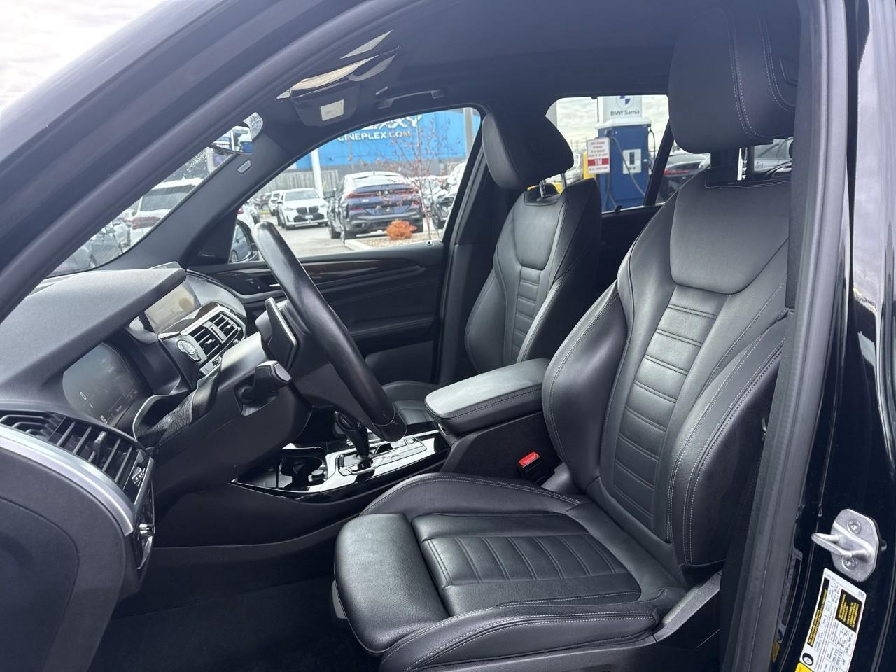 2021 BMW X3 xDrive30i Photo