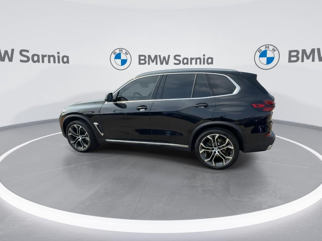 2025 BMW X5 xDrive40i Photo