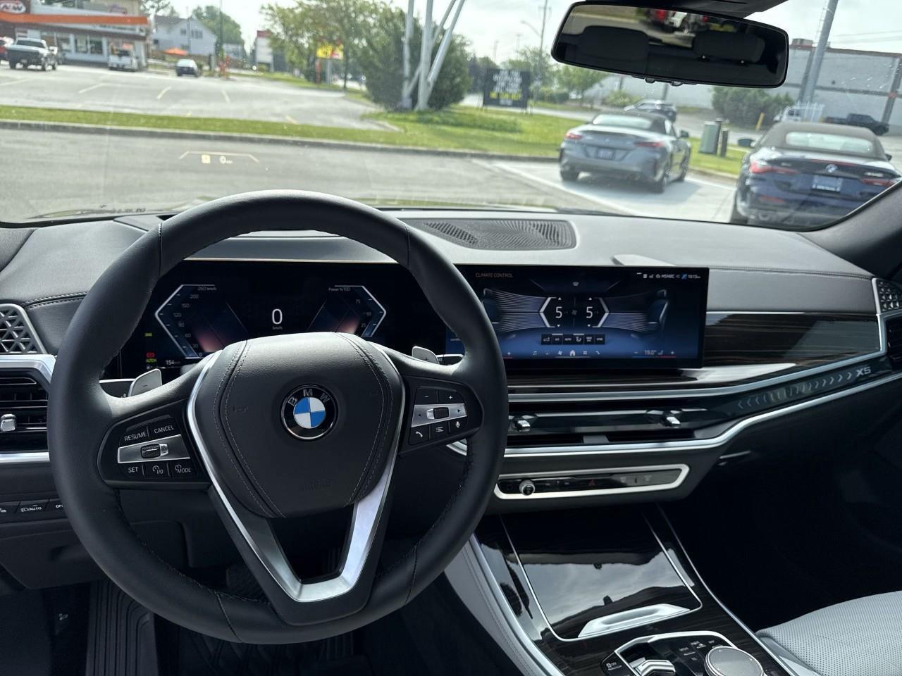 2025 BMW X5 xDrive40i Photo