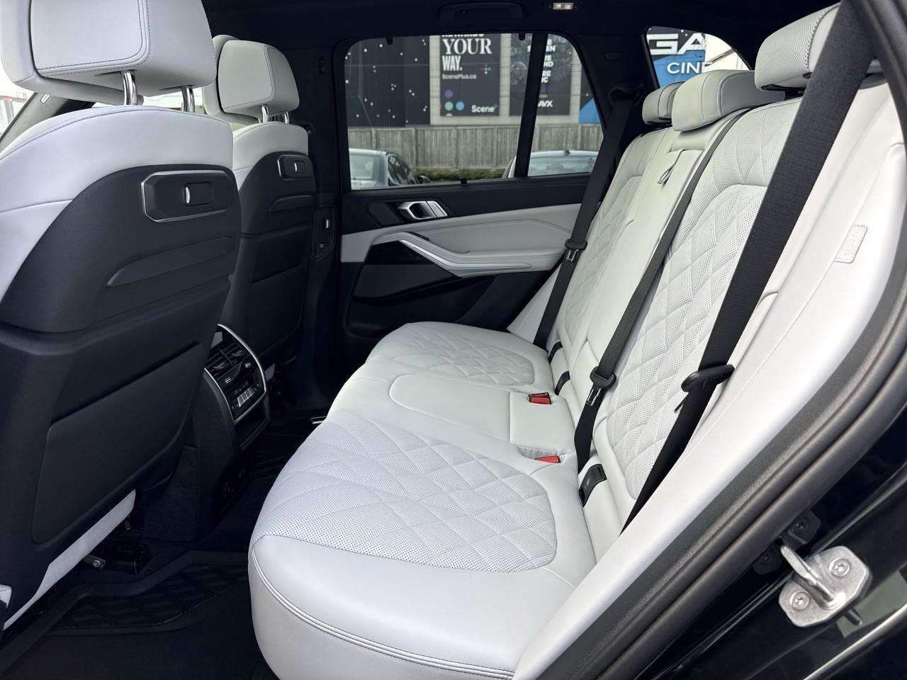 2025 BMW X5 xDrive40i Photo