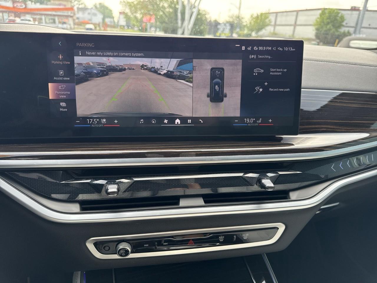 2025 BMW X5 xDrive40i Photo