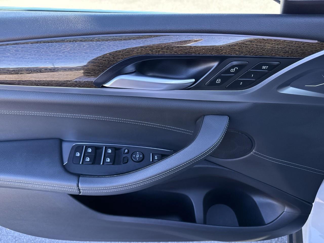 2021 BMW X3 xDrive30i Photo