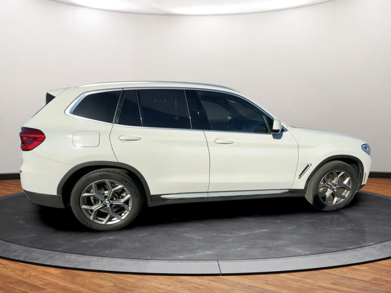 2021 BMW X3 xDrive30i Photo