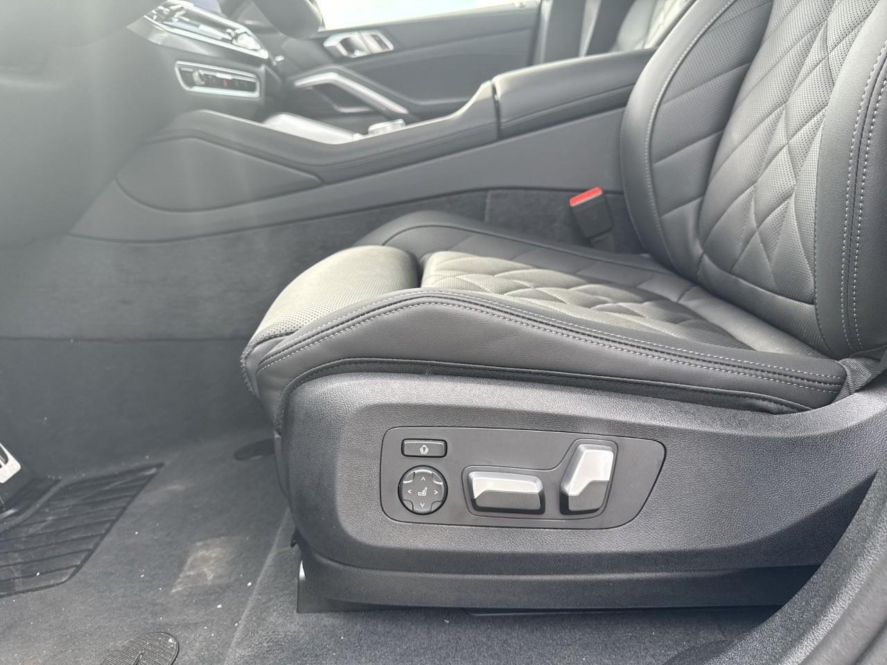 2025 BMW X6 xDrive40i Photo