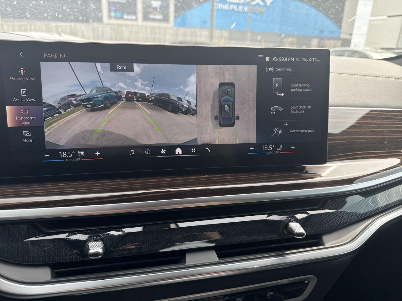 2025 BMW X6 xDrive40i Photo