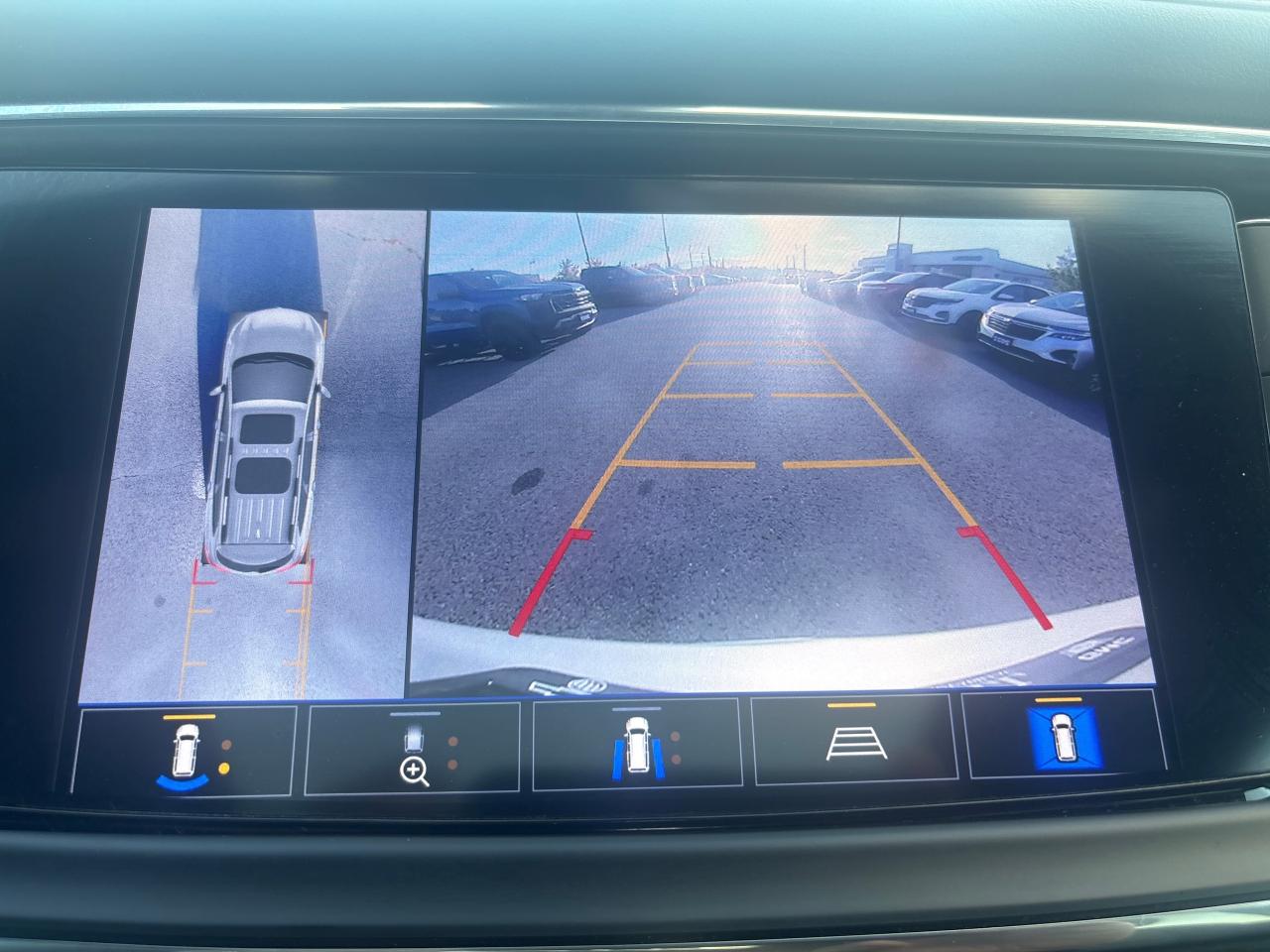 2022 Buick Enclave Avenir + Tech Pkg + 3.6L *CLEARANCE* Photo