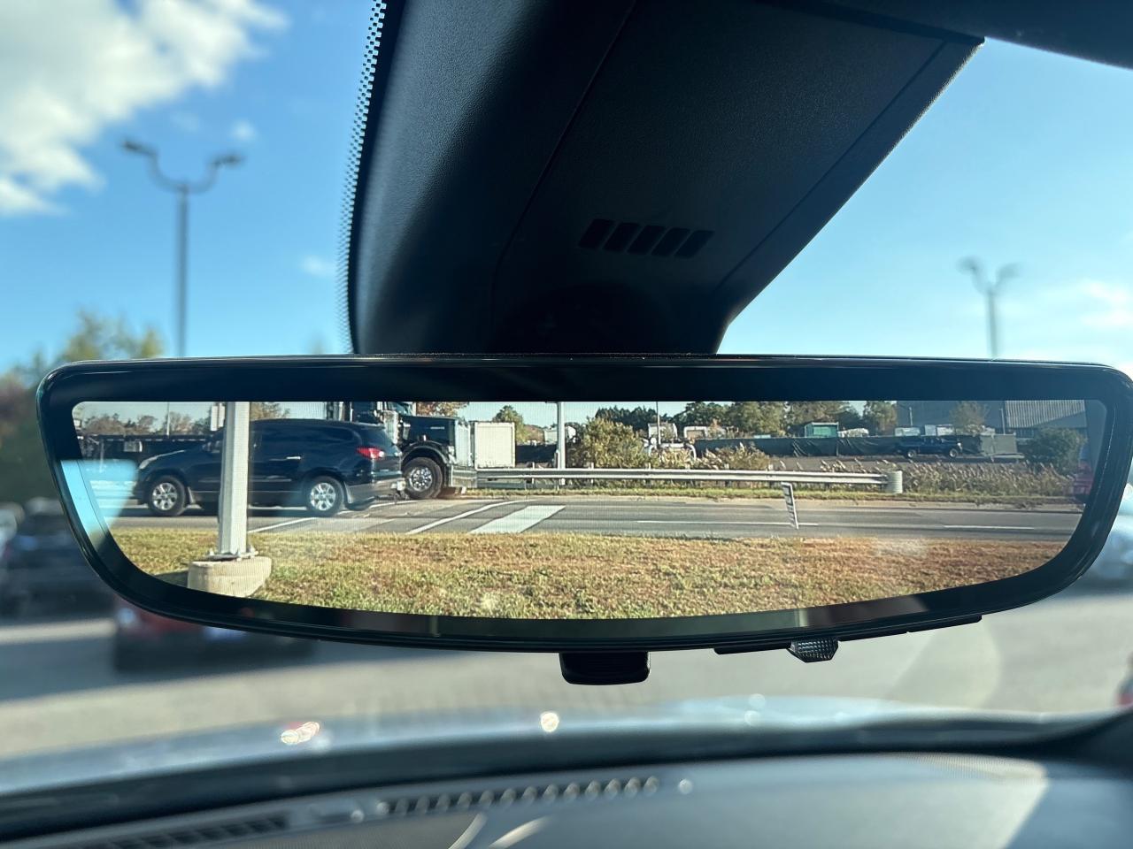 2022 Buick Enclave Avenir + Tech Pkg + 3.6L *CLEARANCE* Photo