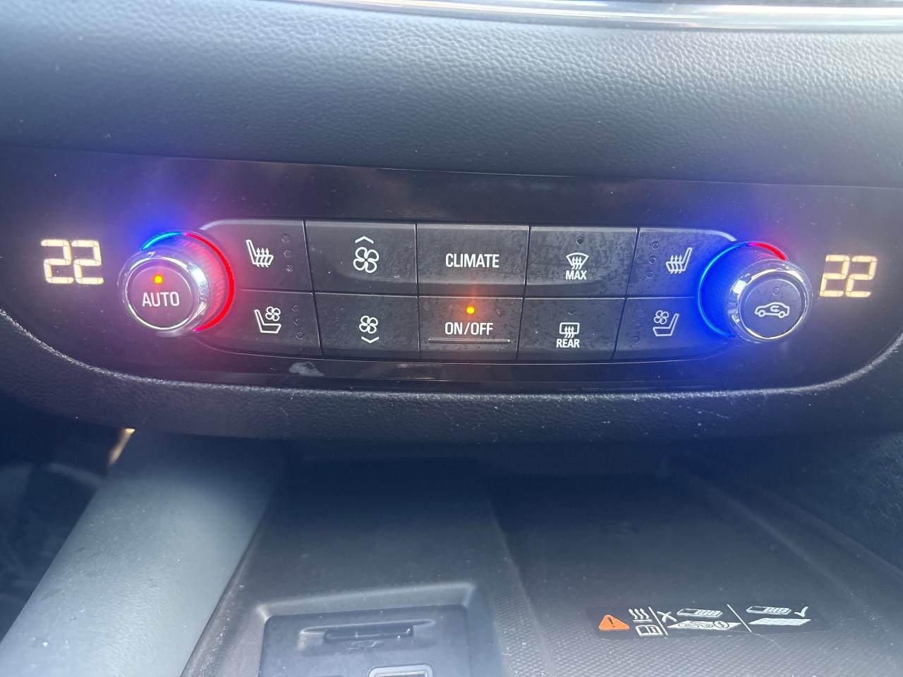 2022 Buick Enclave Avenir + Tech Pkg + 3.6L *CLEARANCE* Photo