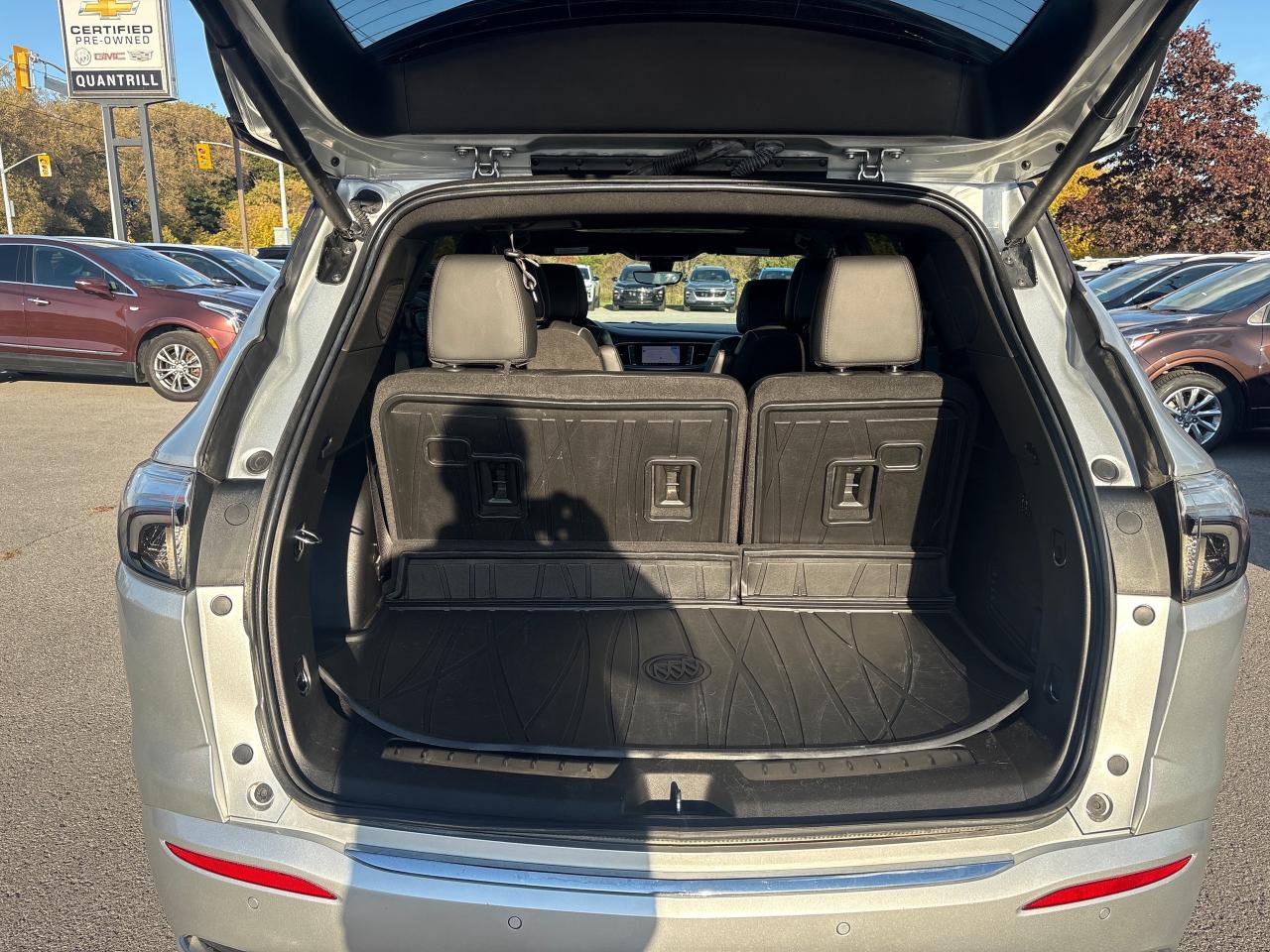 2022 Buick Enclave Avenir + Tech Pkg + 3.6L *CLEARANCE* Photo