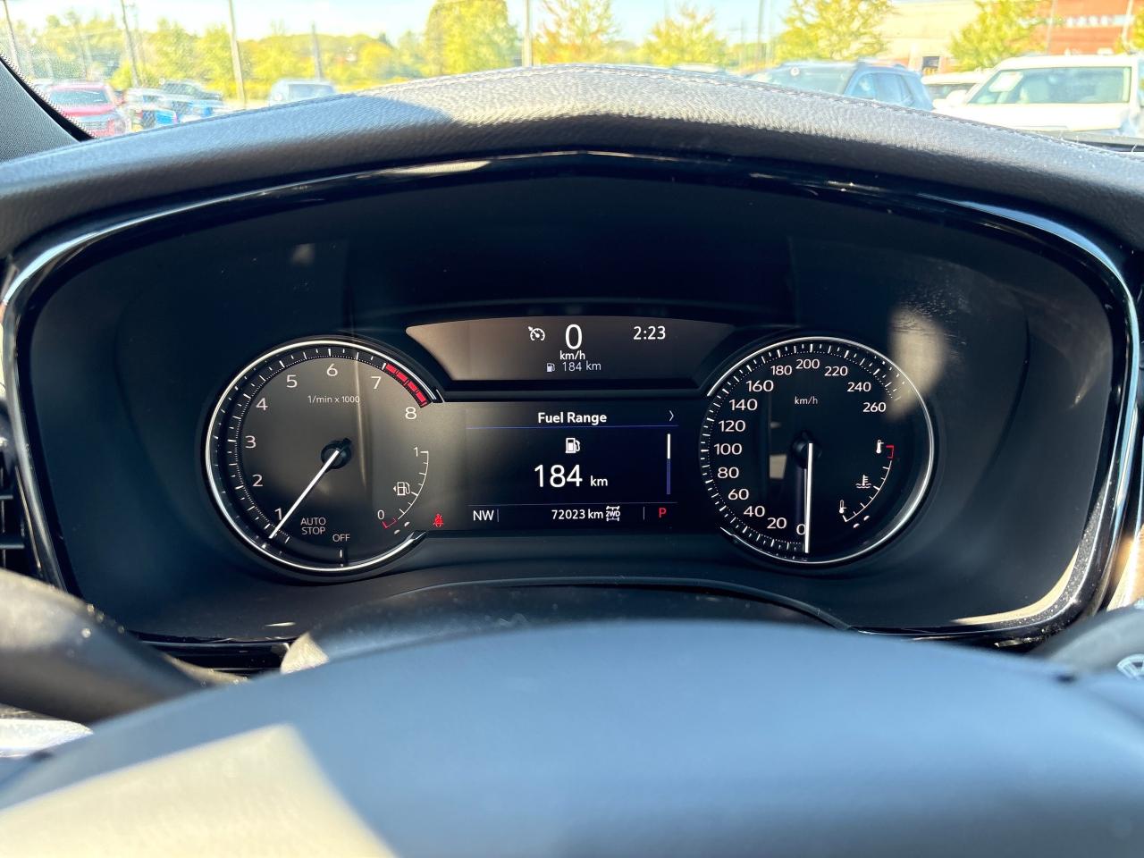 2021 Cadillac XT6 Premium Luxury AWD + 7 Pass + Sunroof + 1 Owner Photo4