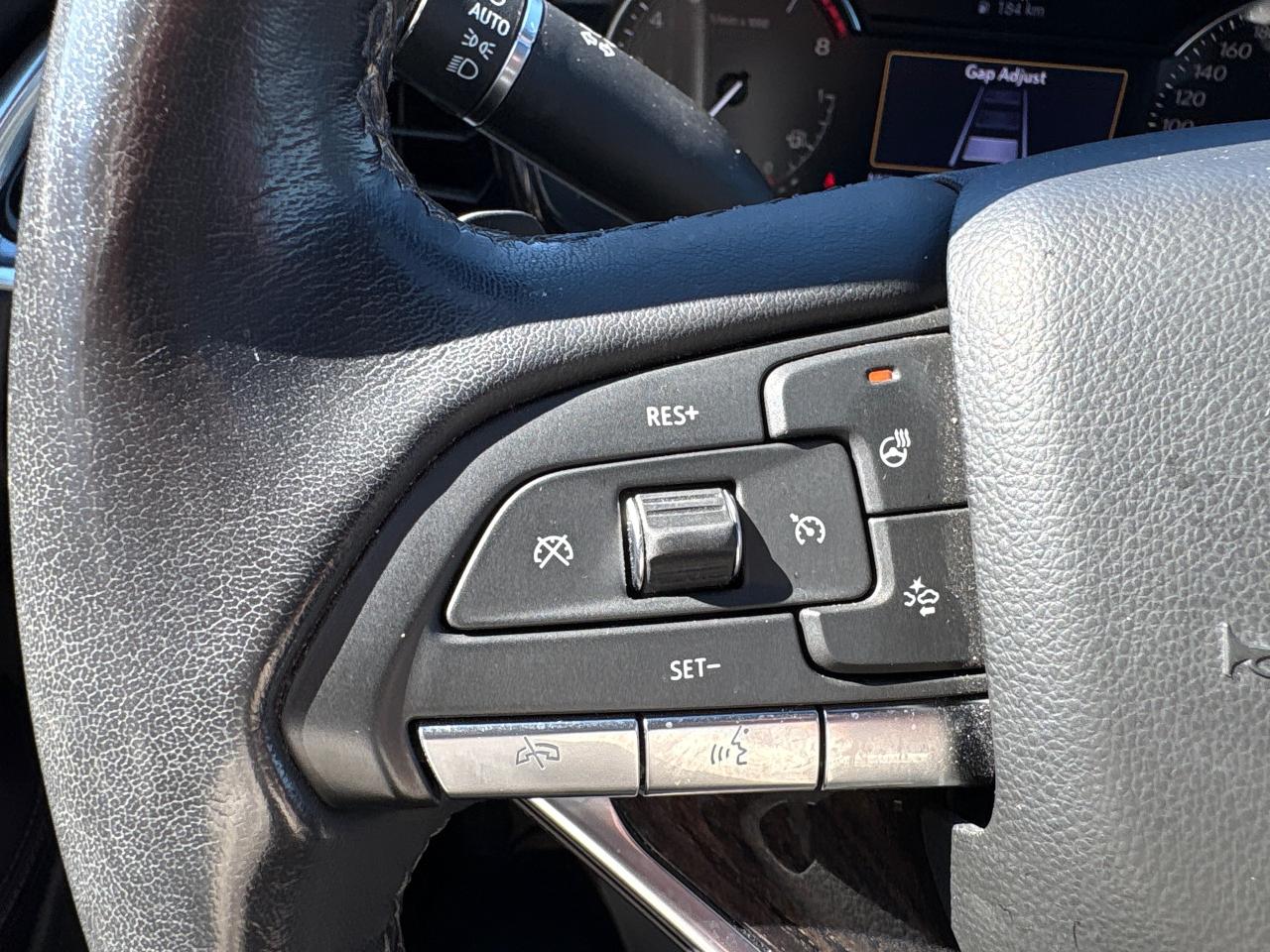 2021 Cadillac XT6 Premium Luxury AWD + 7 Pass + Sunroof + 1 Owner Photo