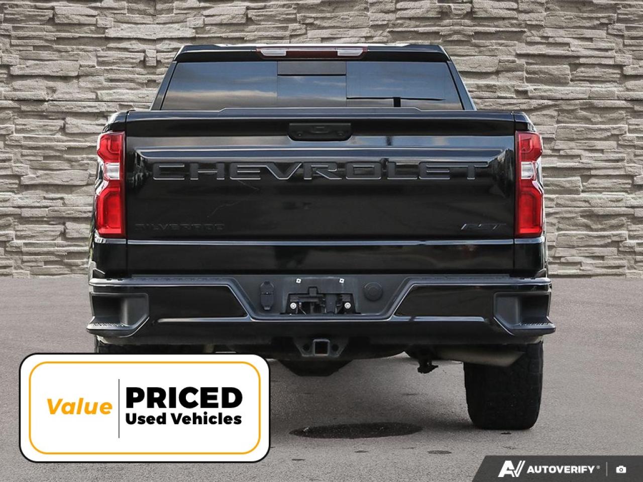 2023 Chevrolet Silverado 1500 V8   Trailer Pack   Heated Power Seat &amp; Stee Photo