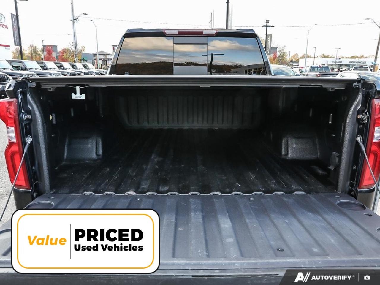 2023 Chevrolet Silverado 1500 V8   Trailer Pack   Heated Power Seat &amp; Stee Photo