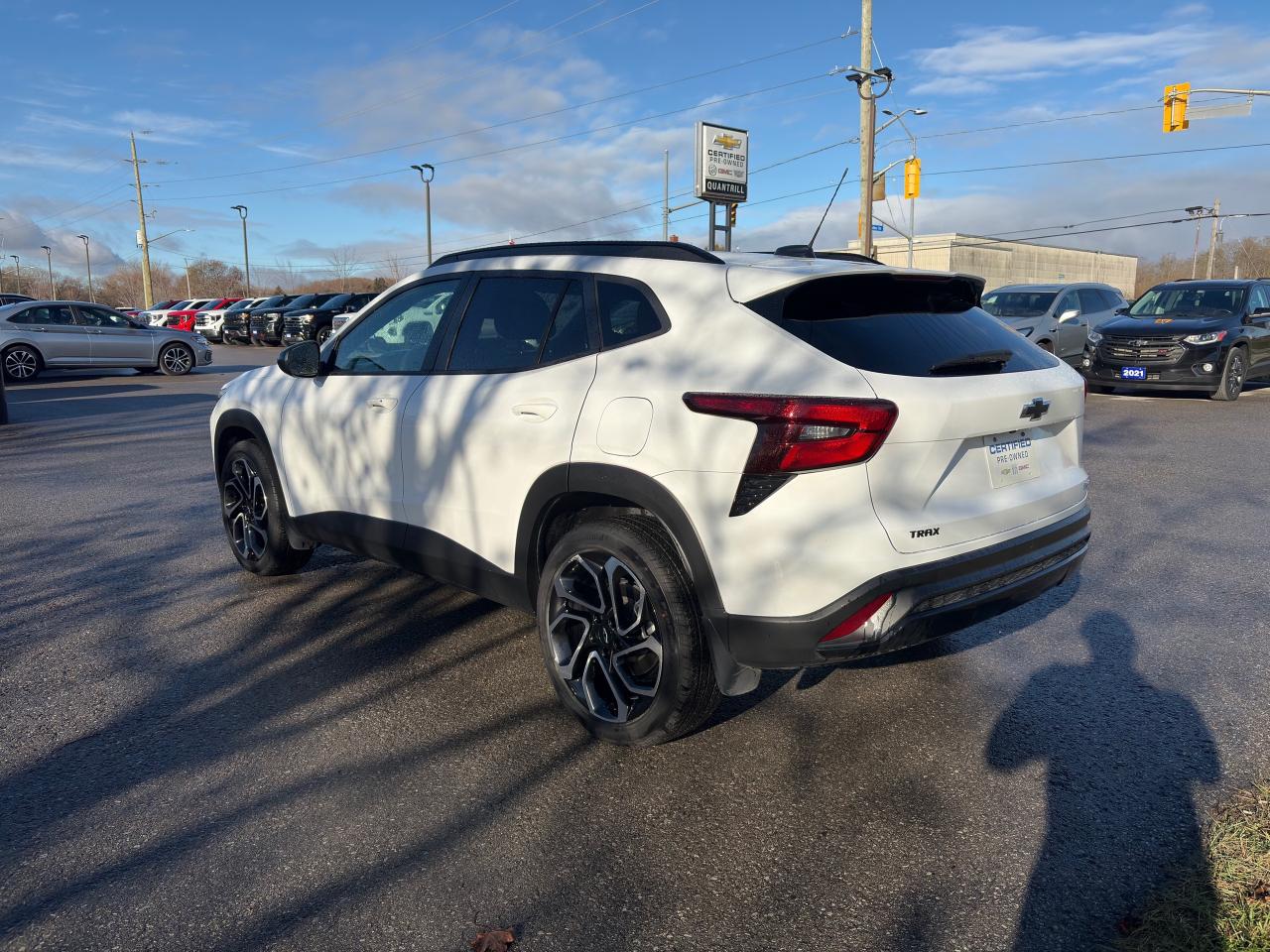 2024 Chevrolet Trax 2RS + Heated Seat + Black Alloys + 1 Owner Photo4