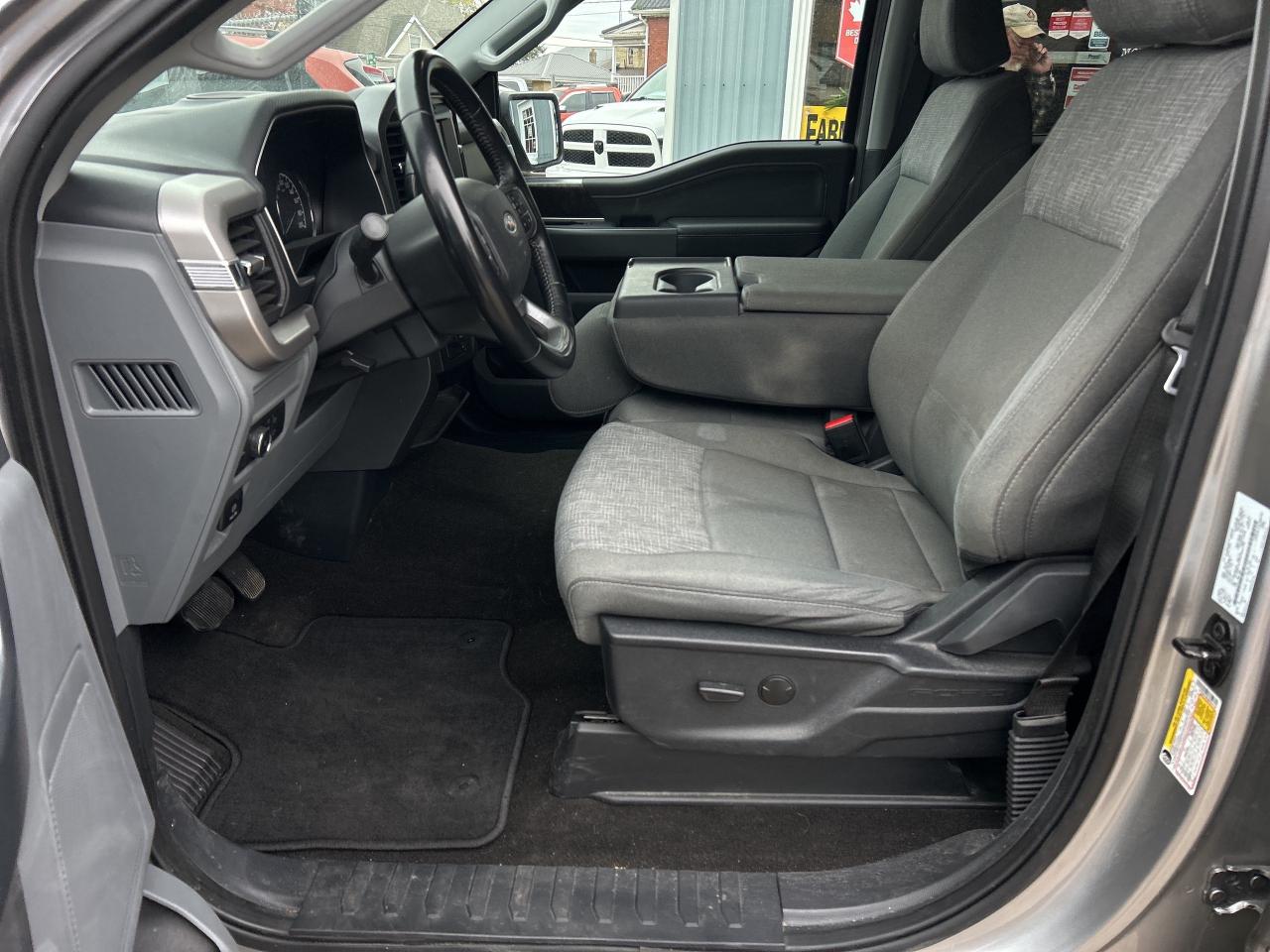 2022 Ford F-150 XLT   4X4  CREW  ** NAVIGATION ** Photo