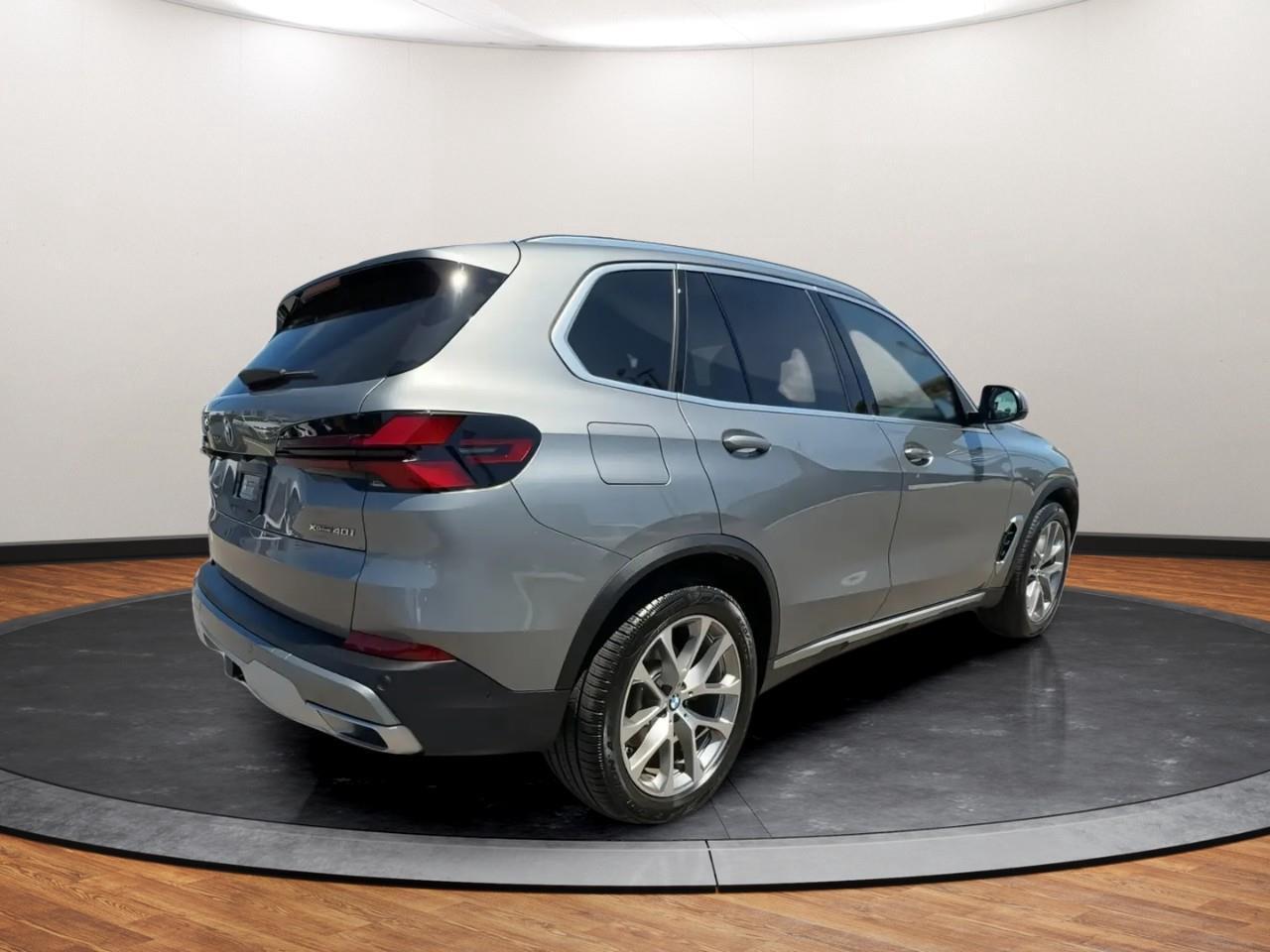 2024 BMW X5 xDrive40i Photo