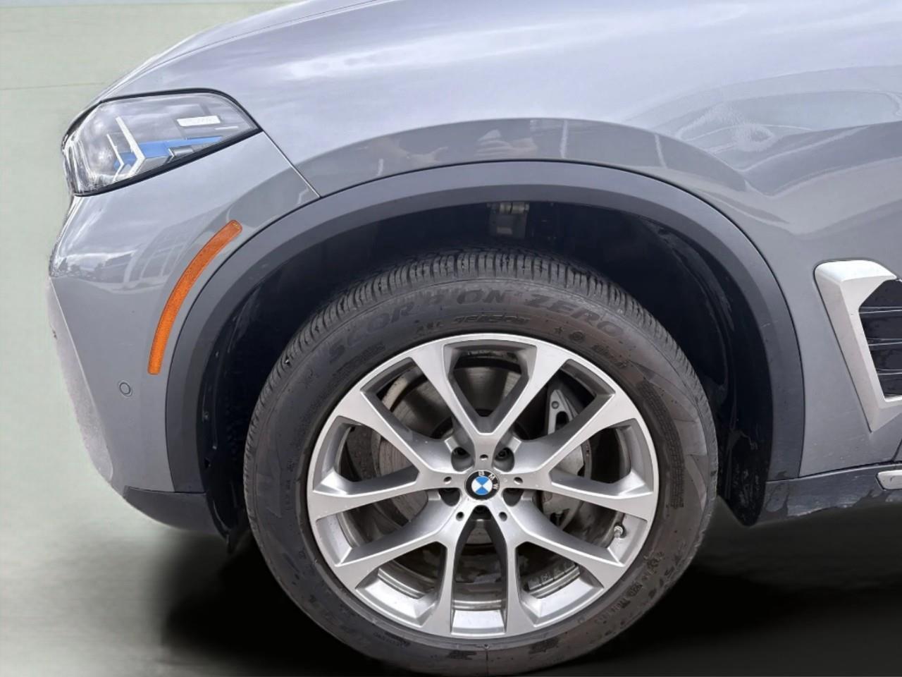 2024 BMW X5 xDrive40i Photo