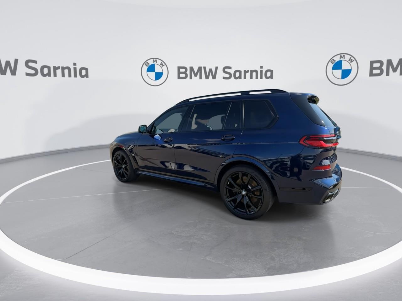 2024 BMW X7 M60i xDrive Photo